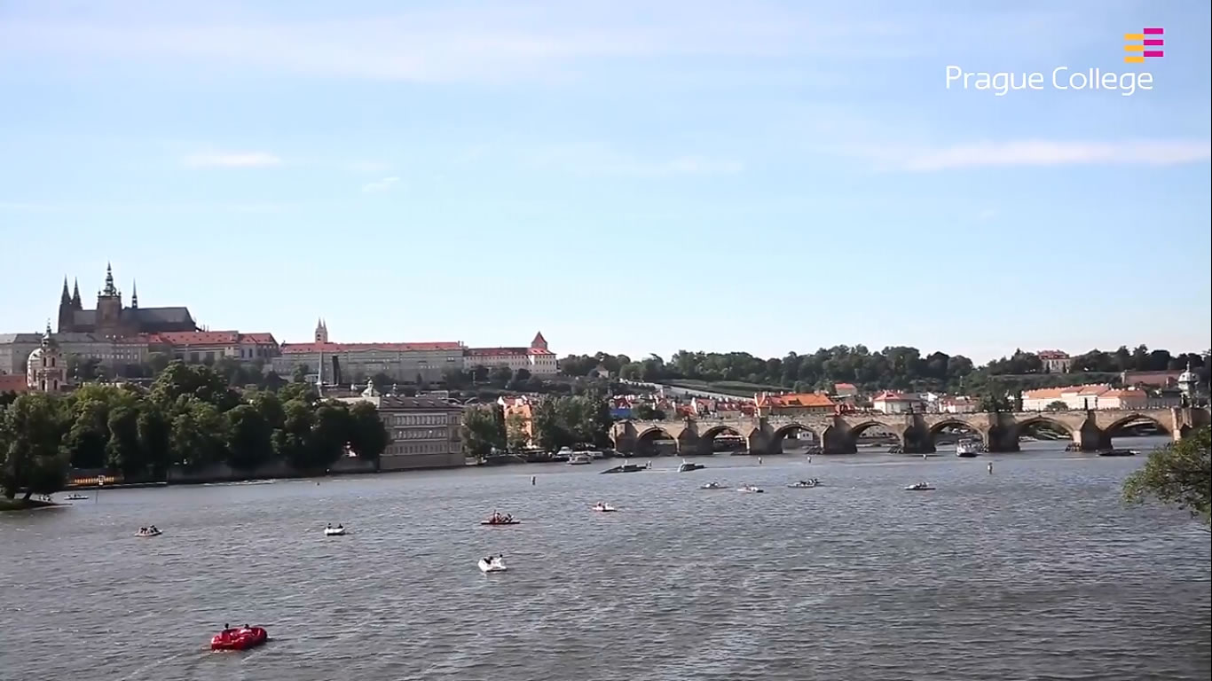 Experience Prague this Summer! - British English Pronunciation Test  445